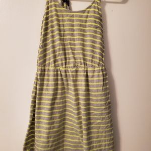 2 Express dresses and an Express top